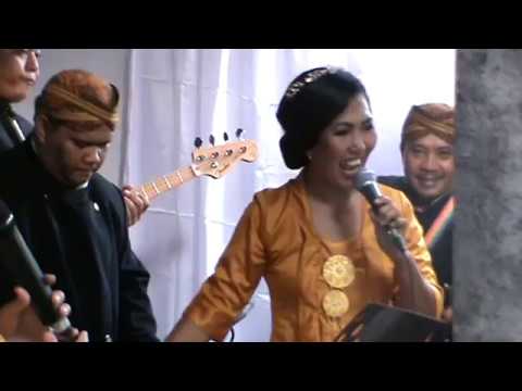 Natal 2016 GBI JEBRES - Karena Kita , Sembah dan Puji Yesus