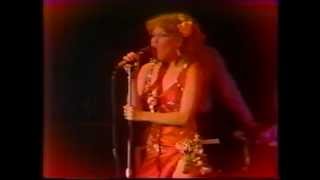 Bette Midler - Red ( Live 1977 )