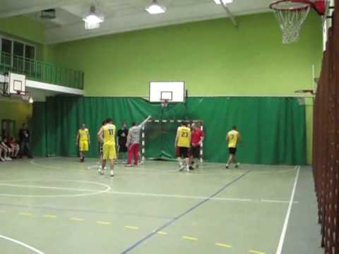 UKS PROBASKET - KOMEZ Mińsk Mazowiecki - 17.11.2009 r. - część nr 2 (2/7)