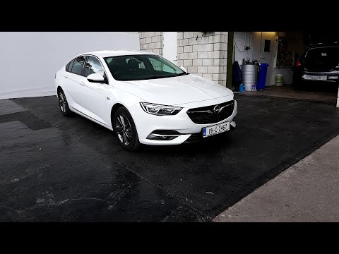 191C2467 - 2019 Opel Insignia Demo Model Massive Savings Grand Sport 31,645