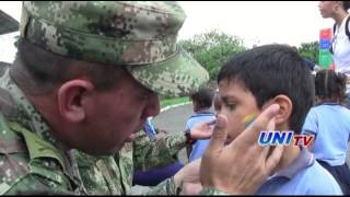 preview picture of video 'El ejército con los niños de Pradera'