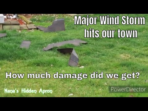 Tropical Storm force winds hit Kentucky ~ home and roof damage 03-03-2023