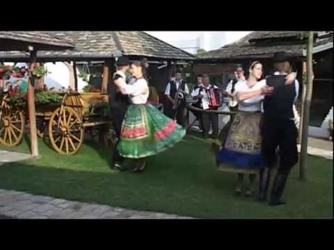 Expresso egyuttes Ráncos szárú a csizmám