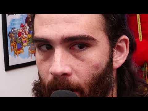 HasanAbi December 10, 2022 – Dr. Umar on Kanye, Shoe0nHead Drama, Chessboxing, 🎮MORTUARY ASSISTANT🎮