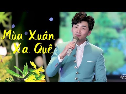 Thể hiện bởi Hoàng Linh