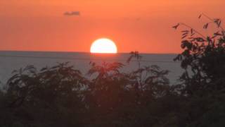 preview picture of video 'View from the deck - Pleasure Hill, Eleuthera'