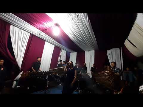 Natural Tone Percussion " Bohoso Moto "