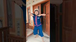 Download lagu Suara Cicak #comedy #shorts mp3 Download lagu Suara Cicak #comedy #shorts mp3