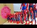 Various Spiderman go into Box in a row スパイダースすぽすぽ動画