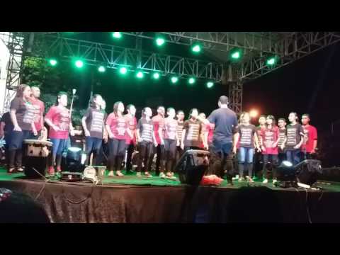 Vox Angelorum Choir (ukim) _Medley Nusantara