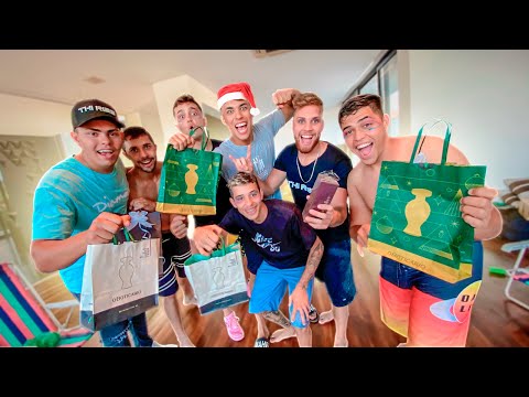 REVELANDO O AMIGO SECRETO DOS CAMERA MEN DOS HUNTERS 2021!! *só presente caro*