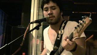 Mayo Baluyut feat Johnny Alegre - While My Guitar Gently Weeps (Live @ Shift 09.05.2011)