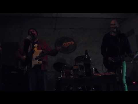 Žirafička - Žirafička - Bídnej život