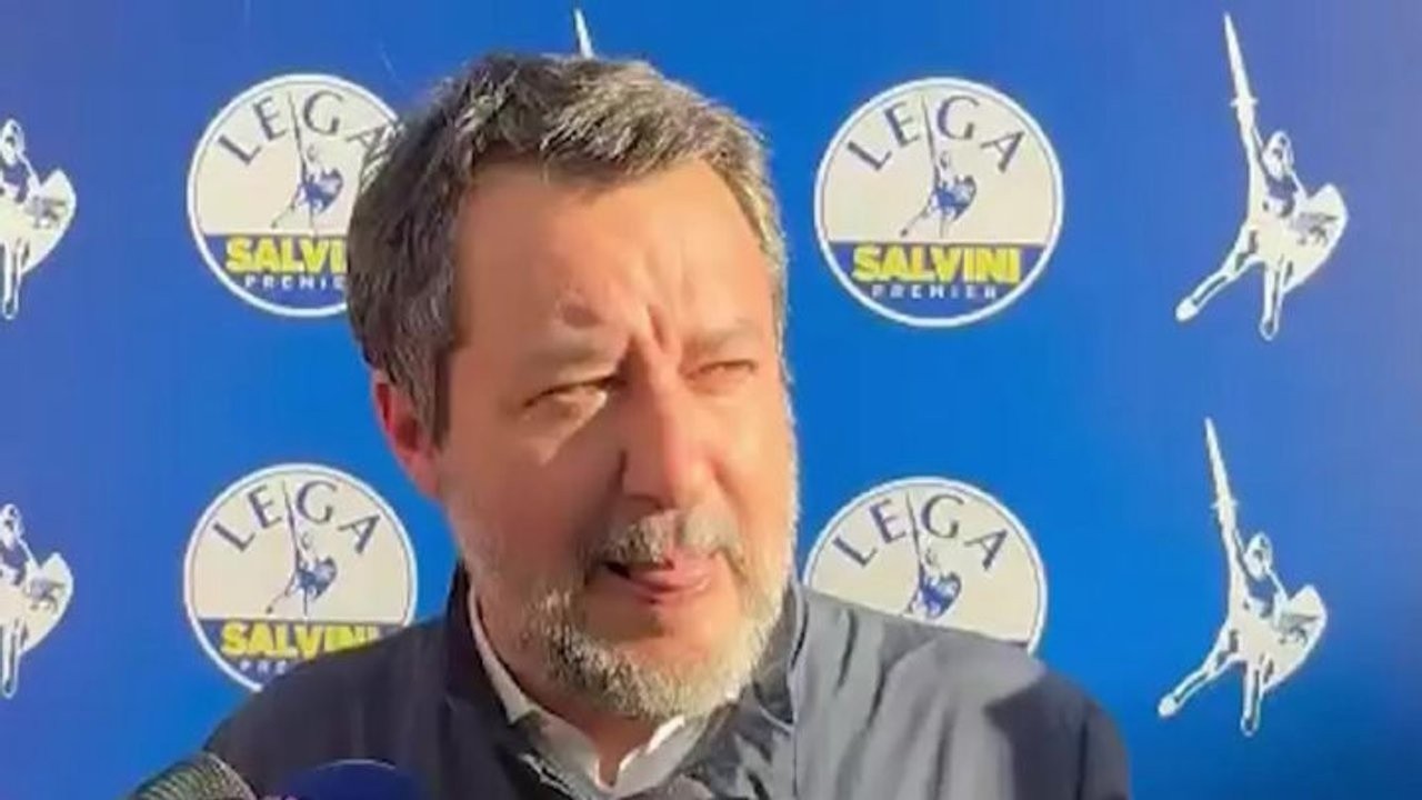 Salvini: In un mondo che cambia, al congresso della Lega segreteria politica e aggiornamento simbolo