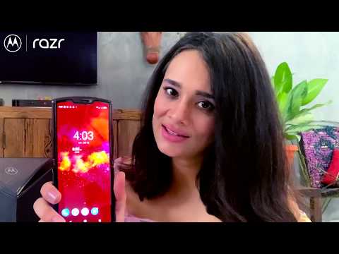 Mayanti Langer x Motorola razr