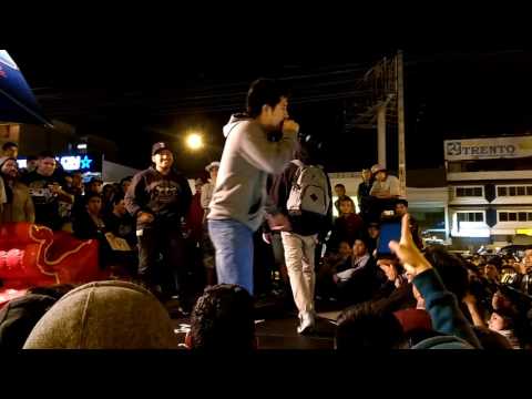 RAPTONDA-ACTIVACION RED BULL 2016- Batalla grupal 3 (Jethro vs Stroke vs Indigena)