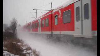 preview picture of video 'Euregiobahn in Büttgen ++ Schnee am Niederrhein'