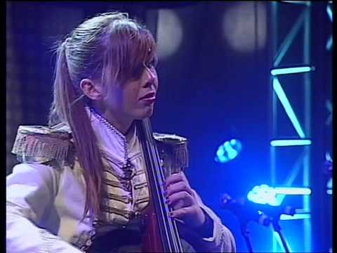 JELA CELLO - LED ZEPPELIN // BLACK DOG// @NEW YEAR'S EVE 2013