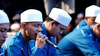 Download lagu TERBARU AZ ZAHIR   LAUKANA BAINAL HABIBI | Desember 2019 mp3