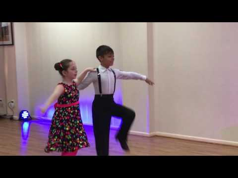 Incredible children Anthony and Paula dancing jive show