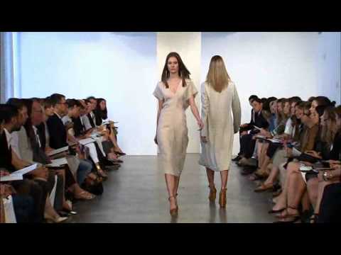 Calvin Klein Collection Resort 2011 Runway Show