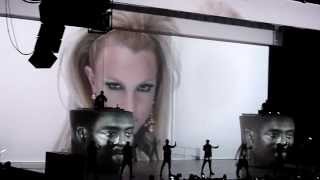 Will.I.Am - Scream & Shout ft. Britney Spears - Live @ Paris Bercy #WillPowerTour 16.12.2013 HD