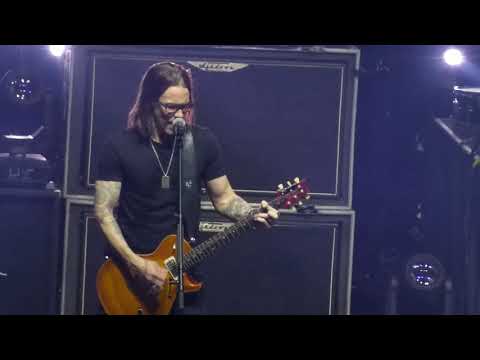 Alter Bridge - Wouldn't You Rather / Isolation  - Köln   26-Nov.2019