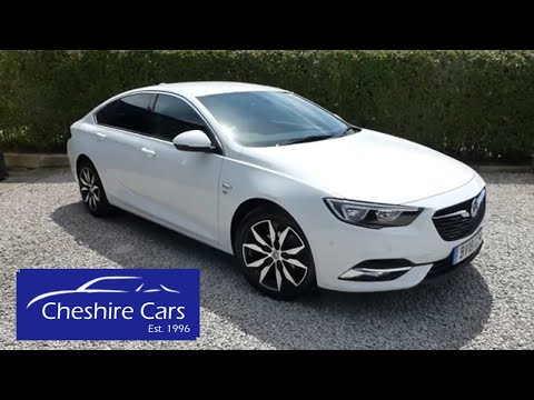 Vauxhall Insignia 1 5T SRi Nav in White for sale in Crewe