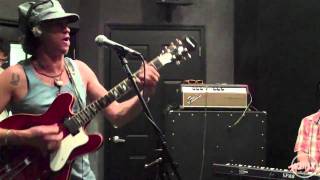 Jimbo Mathus "Dirty Hustling" Live at KDHX 9/23/10 (HD)