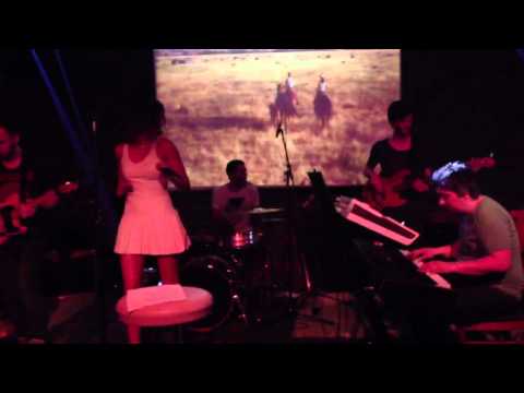 Natali Dizdar - Get Lucky (Daft Punk cover)