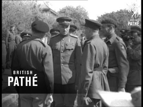 Montgomery With Russians (1945)