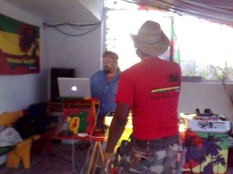 GLOBAL REGGAE BAR"IBIZA"2009"LIVE "JAH CATALYSTS" meet  BRAINFOOD SOUND"