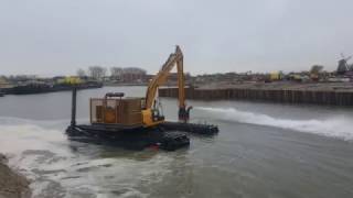 Bell 320D LRA - Amphibious Excavator with Dredging Pump