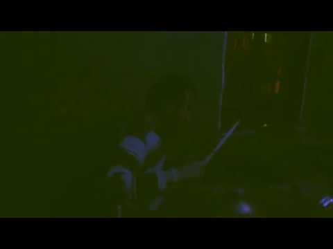 Infiltro - Inquilino / En Vivo