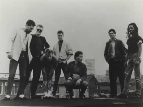 Nkomo-A-Go-Go lyrics