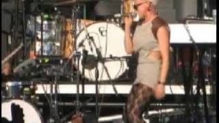 Robyn live Pitchfork Festival 02 cry when you get older