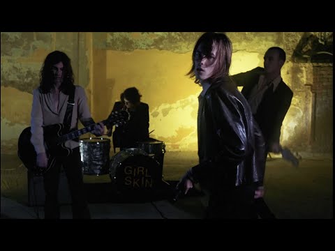Sid Simons - You're A Freak (Official Music Video)