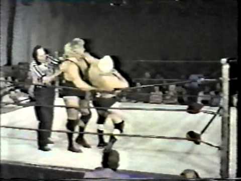 Ray Stevens vs. Johnny Karisma