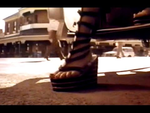 Trailer-Vorschau: Priscilla - Königin der Wüste