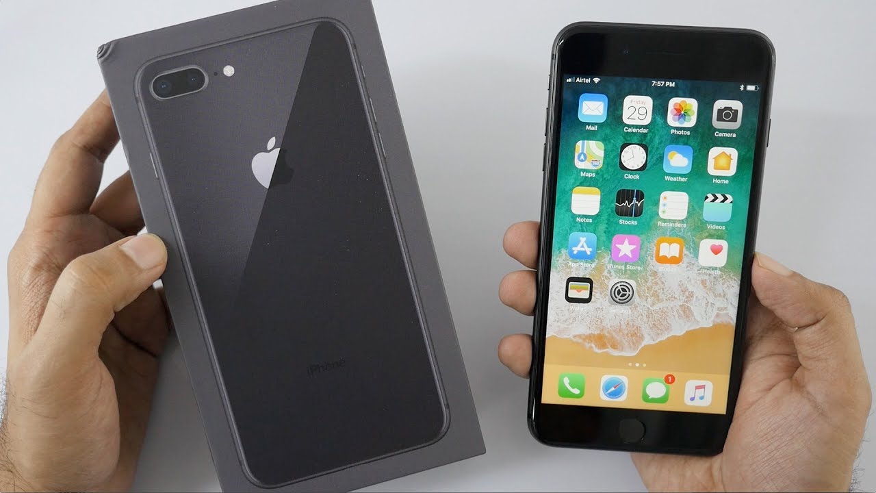 iPhone 8 Plus Unboxing & Hands On Overview (Indian Retail Unit)