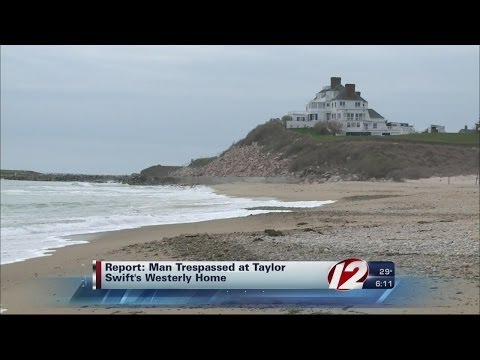 download lagu mp3 mp4 Taylor Swift Massachusetts Home, download lagu Taylor Swift Massachusetts Home gratis, unduh video klip Taylor Swift Massachusetts Home