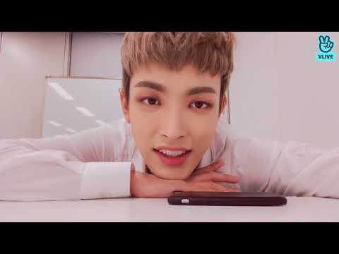 [ENG SUB[ ATEEZ VLIVE ~ HONGJONG BIRTHDAY VLIVE~ Happy B-Day🎉🎉🎉  2019-11-07