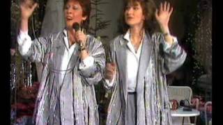 HELEN SHAPIRO - (DUET) Queen for Tonight