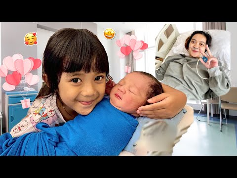 SAMANTHA HAS A NEW LITTLE BROTHER!! 😍 VIDEO COMPILATION #58