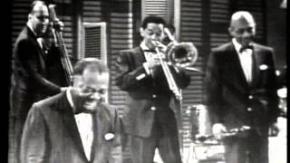 Louis Armstrong - Satchmo On The Sunny Side of The Street