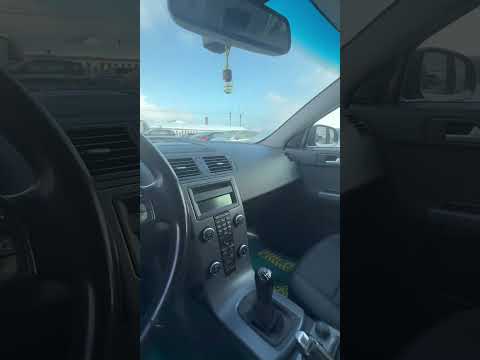 фото volvo v50 i рестайлинг 0