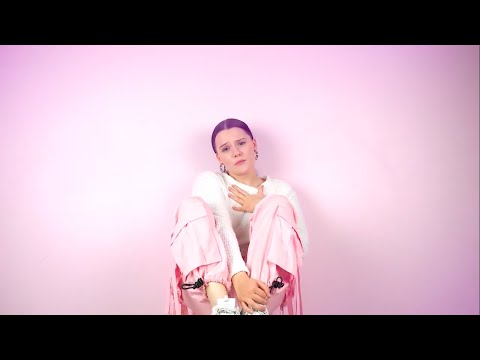 Cruel Cards - Sofia Vivere (Official Music Video)