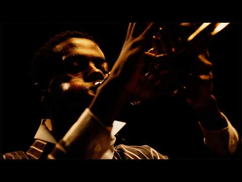 Sam Davies - Un Huequito en el Cielo (Official Music Video)