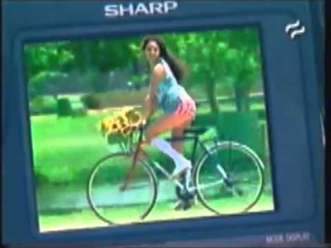 דרור לוקץ פרסומת לחברת שארפ 1995