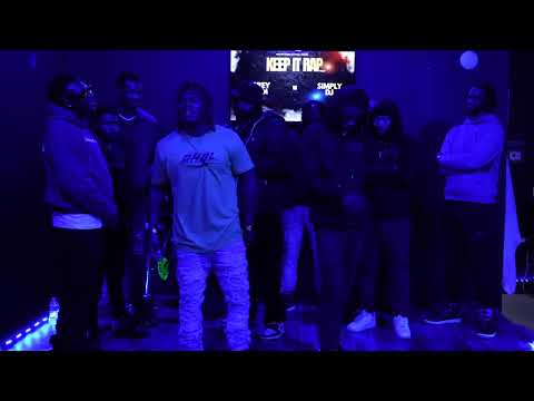 Aubrey Gram vs Simply DJ